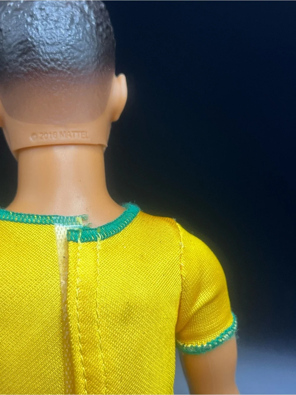 Mattel Barbie Ken Soccer Player Football Futbol World Cup Green Yellow Jersey